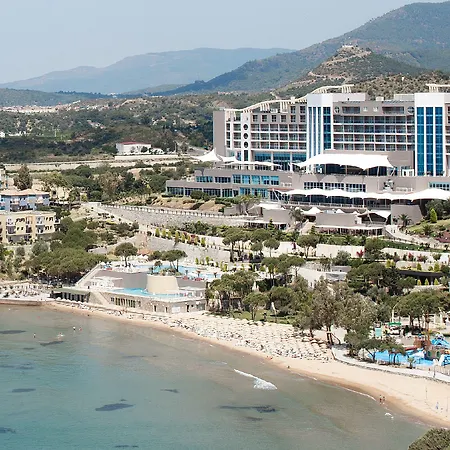 Aria Claros & Resort 5*