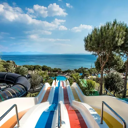 Resort Aria Claros &
