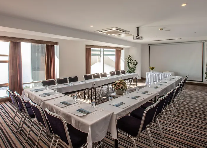 Aria Claros & 5* Özdere