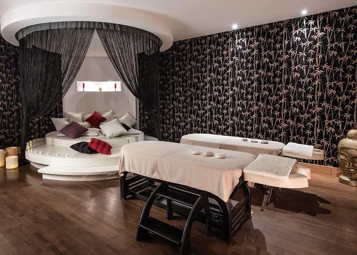 Aria Claros & Rezort 5*