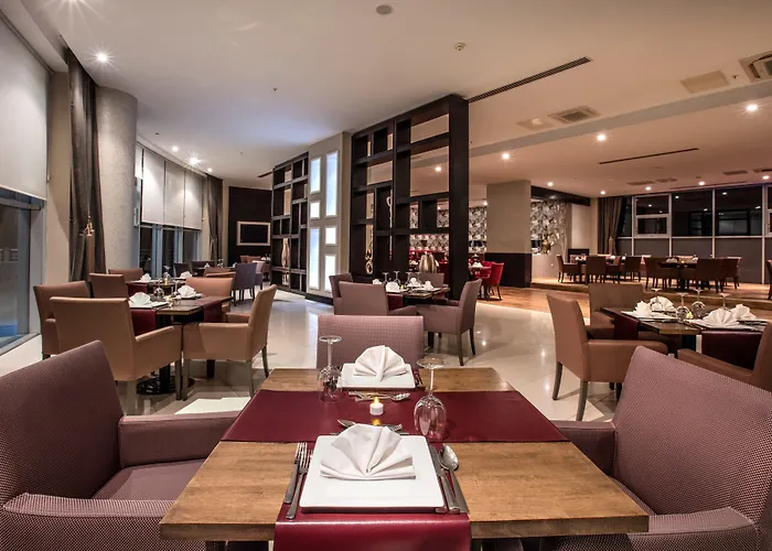 Resort Aria Claros &