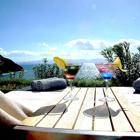 Aria Claros & リゾート エズデレ