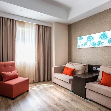 Aria Claros & リゾート エズデレ