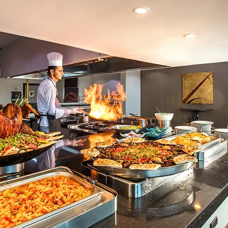 Aria Claros & リゾート