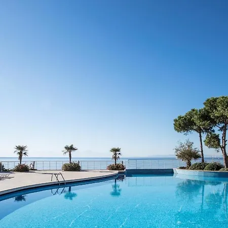 リゾート Aria Claros & エズデレ