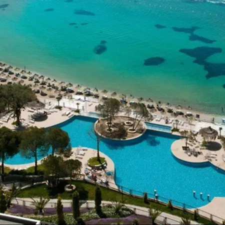 リゾート Aria Claros & エズデレ