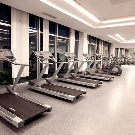 リゾート Aria Claros & エズデレ