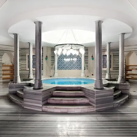 Aria Claros & エズデレ