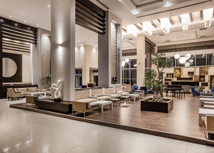 Aria Claros & エズデレ