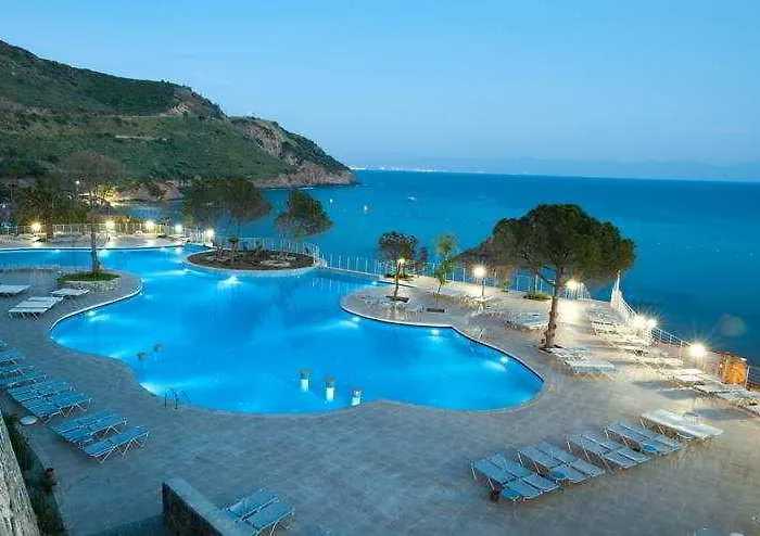 Aria Claros & 5* エズデレ